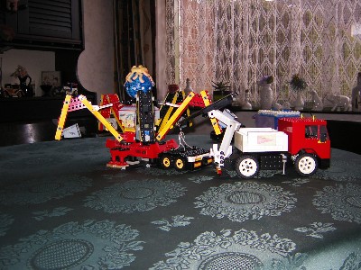 Om ze vervolgens aan de onderwagen te hangen.