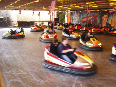 Dit jaar andere autoscooter, namelijk van Dhr de Voer.